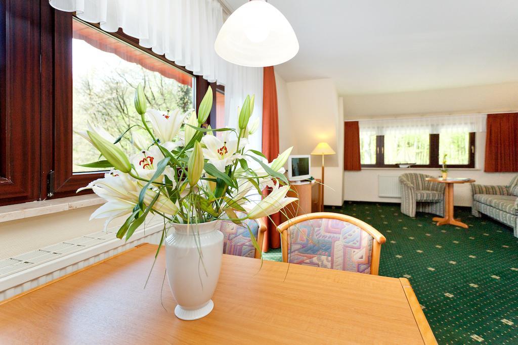 Restaurant & Hotel Baumhaus Hagen Sassnitz Room photo